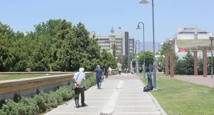 Meteoroloji uyardı: İzmir’de güneş çarpabilir