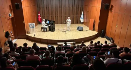 Ege’de Piyano ve Tar Dinletisi 