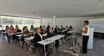 Ege’de ‘Yapay Zekâ Okuryazarlığı’ eğitimi