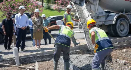 Bornova Belediyesi’nden Evka 3’e sosyal yaşam alanı müjdesi