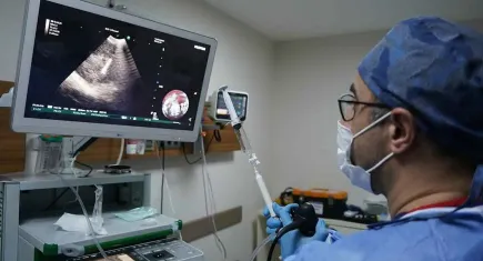 İEÜ Medical Point Hastanesi Akciğer Sağlığı Merkezi’nde EBUS ile Ameliyatsız Tanı