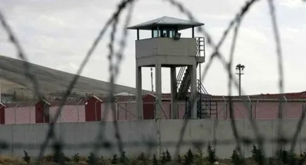 Cezaevlerinde aşırı kalabalıklaşma alarmı