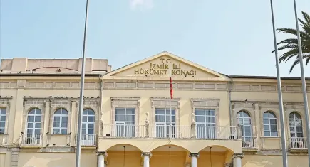 İzmir Valiliği’nden Onur Haftası etkinliklerine 3 günlük yasak