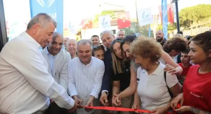 Güzelbahçe’de aynı gün iki açılış birden