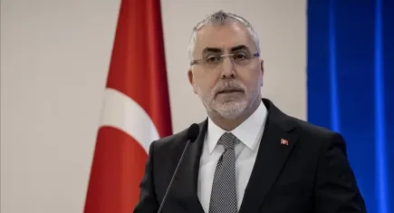 Memur haklarında büyük iyileştirme: Bakan Işıkhan'dan kamu çalışanlarının haklarıyla ilgili açıklama