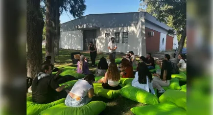 Egeli öğrenciler masallarla kampüste buluştu