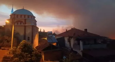 Manisa'da orman yangınlarıyla mücadelede 4’üncü gün