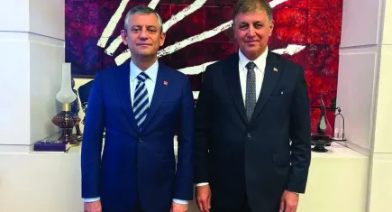 Cemil Tugay ve Özgür Özel Ankara’da bir araya geldi