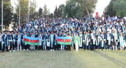 Ege’de mezuniyet heyecanı:  EÜ ile ADAU Çift Diploma Programı öğrencileri uğurlandı