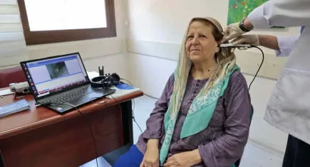 Konak’ta 65 yaş üstüne ücretsiz işitme taraması