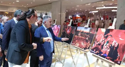 İzmir’de 15 Temmuz Fotoğraf Sergisi
