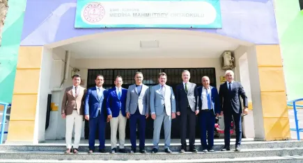 Yükümlüler okulları yeniledi 