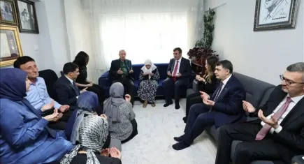 Cumhurbaşkanı Erdoğan’dan şehit annesine anlamlı ziyaret