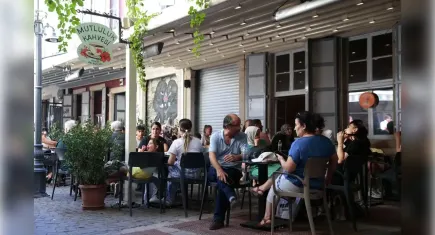 İzmir'de Mutluluk Kahvesi nerede? Mutluluk Kahvesi'ne nasıl gidilir?