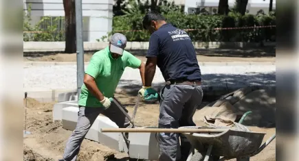 Narlıdere'de mahalleler temizleniyor