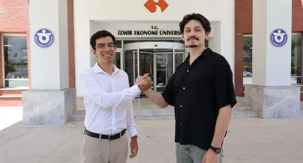 İzmir Ekonomi Üniversitesi mezunları Avrupa’ya yelken açıyor