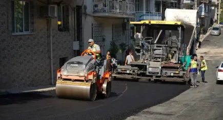 Bornova Meriç Mahallesi’nin yolları yenileniyor: 23 noktada hızlı müdahale