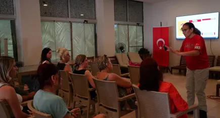 Çeşme Belediyesi ve AKUT’tan temel Afet Bilinci eğitimiyle toplumsal farkındalık artıyor