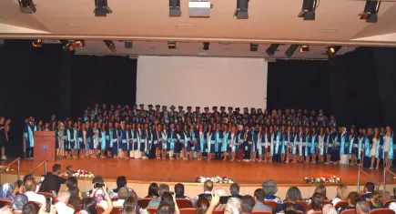 Ege Üniversitesi mezunlarını gururla uğurladı