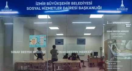İzmir Büyükşehir’den LGS ve YKS tercih desteği: Sınav Destek Merkezi öğrencilerin yanında