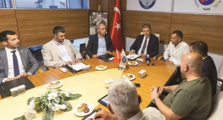 İzmir'in gündeminde su krizi ve bekleyen krediler var