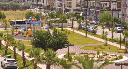 Kemalpaşa’da parklar su tankerleri ile sulanacak