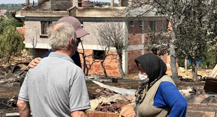 Uşak'taki yangın büyük ölçüde kontrol altında
