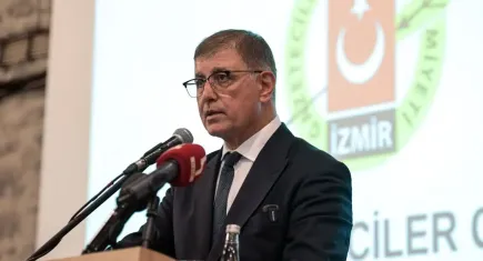 Başkan Tugay: Basının susturulduğu yerde halk da susturulur