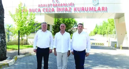 CHP’li belediye başkanları ve Özlale’den, Aslanoğlu ve Soyer’e ziyaret