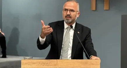 AK Parti Grup Başkanvekili Yıldız’dan Başkan Tugay’a eleştiri