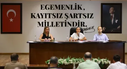 Efes Selçuk Belediyesi Meclisi’nde Yayalaştırma Projesi ve işgaliye bedelleri görüşüldü