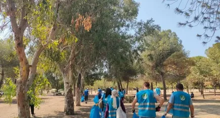 İzmir Büyükşehir Belediyesi doğal yaşamı koruyor: Çakalburnu Lagünü'nde çevre temizliği