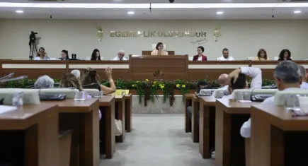 Karabağlar’da meclis kararlarına yargı gölgesi