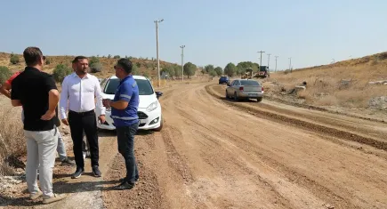 Seferihisar TOKİ yolu yenileniyor