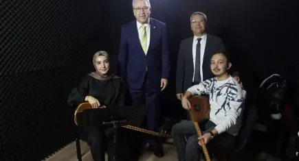 Sanat dünyasının yıldızları EÜ Devlet Türk Musikisi Konservatuvarı’nda yetişiyor 