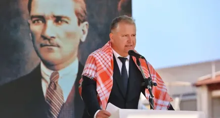 Urla’da 2 bin 600 yıllık gelenek: Geleneksel Urla Bağ Bozumu Şenlikleri için geri sayım başladı