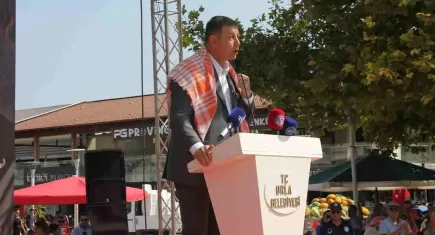 Tugay Kaymakam’a seslendi: Alkışlamanızı bekliyorum