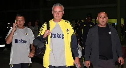 Fenerbahçe İzmir’de: Göztepe maçı öncesi taraftardan coşkulu karşılama