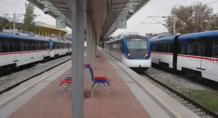 İzmir’de İZBAN grevde: Trafik durma noktasına geldi!