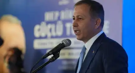 Ali Yerlikaya’dan çarpıcı trafik itirafı: “Bir günde 18 can kaybı, 9 şehit verdik!”