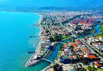 Kuzey Ege’nin yüksek oksijenli beldesi Altınoluk’ta gezilecek yerler