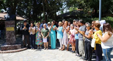 Efes Selçuk'ta Dünya Barış Günü mesajı: Kadınlar barış için ses verdi