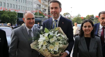 Manisa Valiliği’ni ziyaret eden Bakan Bayraktar’dan önemli adımlar!
