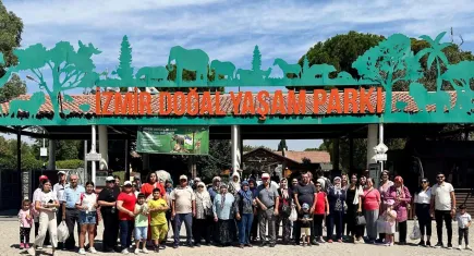İzmir Büyükşehir'den Ödemişli afetzedelere moral gezisi