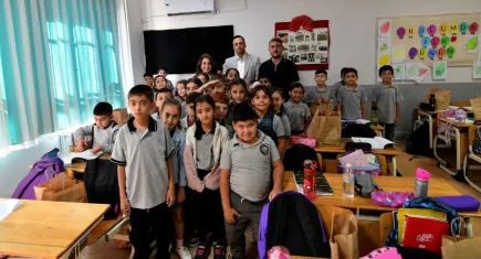 Bornova’da öğrenciler için büyük sürpriz: Belediyeden beslenme desteği başladı!