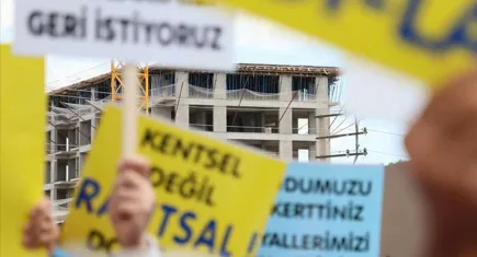 İzmir Uzundere Kentsel Dönüşüm mağdurları çözüm bekliyor