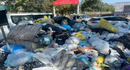 Karşıyaka'da eylem bitti; çöpler bugün de toplanmadı