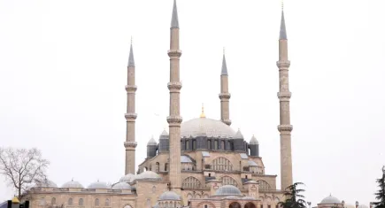 Selimiye Camii’nde tartışmalı kalem işleri için flaş karar: Mahkeme yürütmeyi durdurdu!