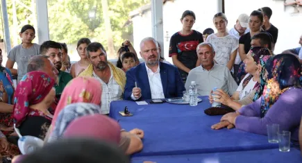 Menemen tek yürek: Çöp tesisi girişimine karşı büyük dayanışma