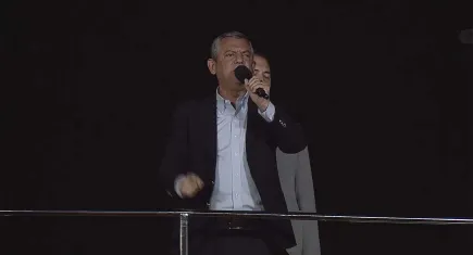 CHP lideri Özgür Özel’den Cumhurbaşkanı Erdoğan’a: Adayımı bırak, sandığı getir
